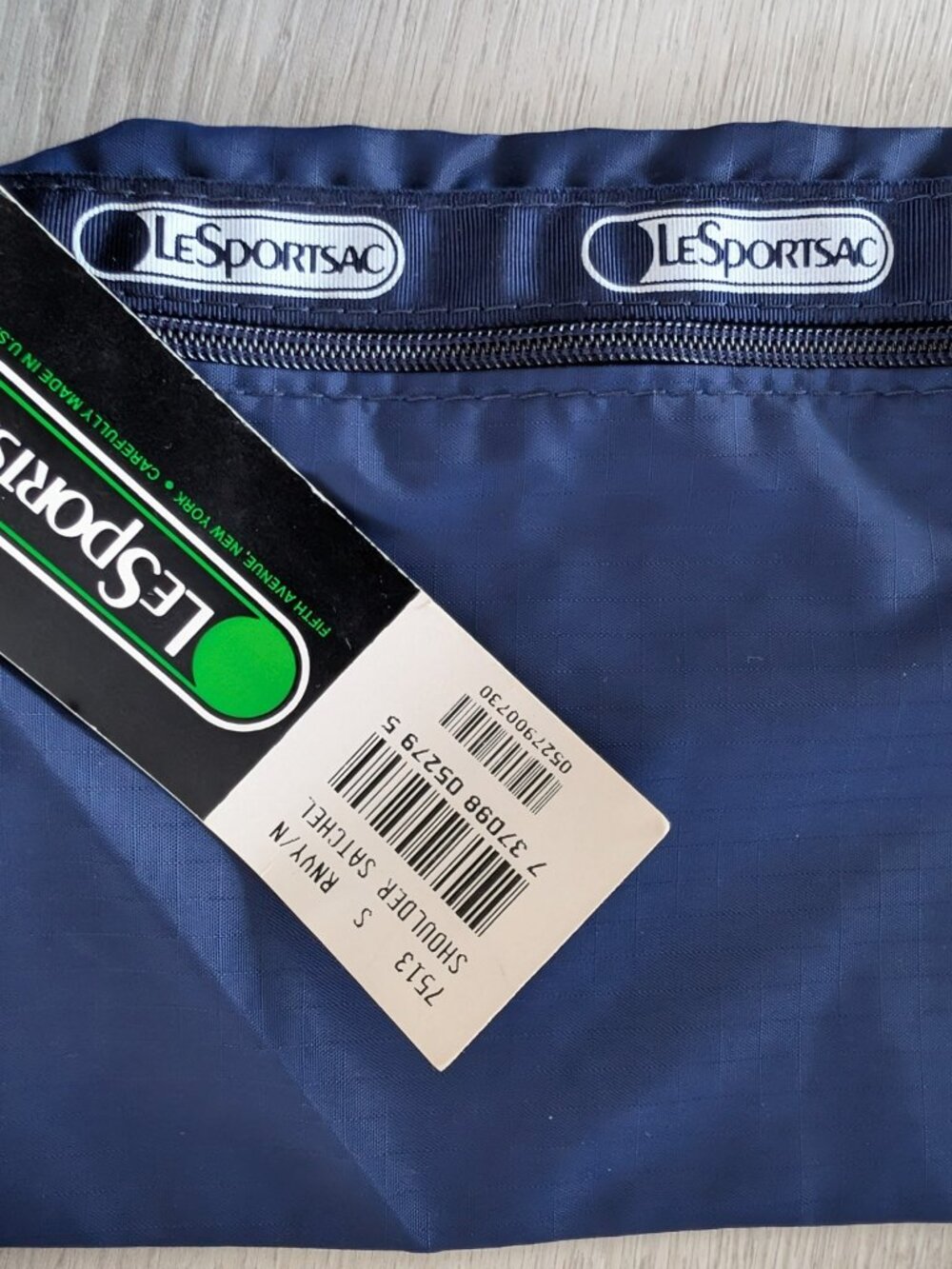 LeSportsac RARE VTG NWT 80s Deluxe Shoulder Satchel Navy 7513 Made in USA - Picture 12 of 16